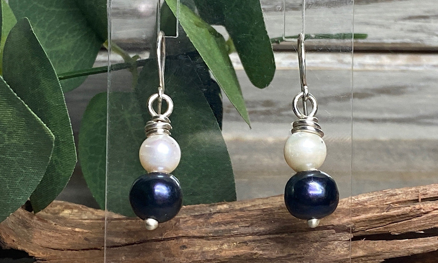 Black and White Freshwater Pearl Earrings in .925 Sterling Silver-Elegant & Handmade Minimalist Jewelry