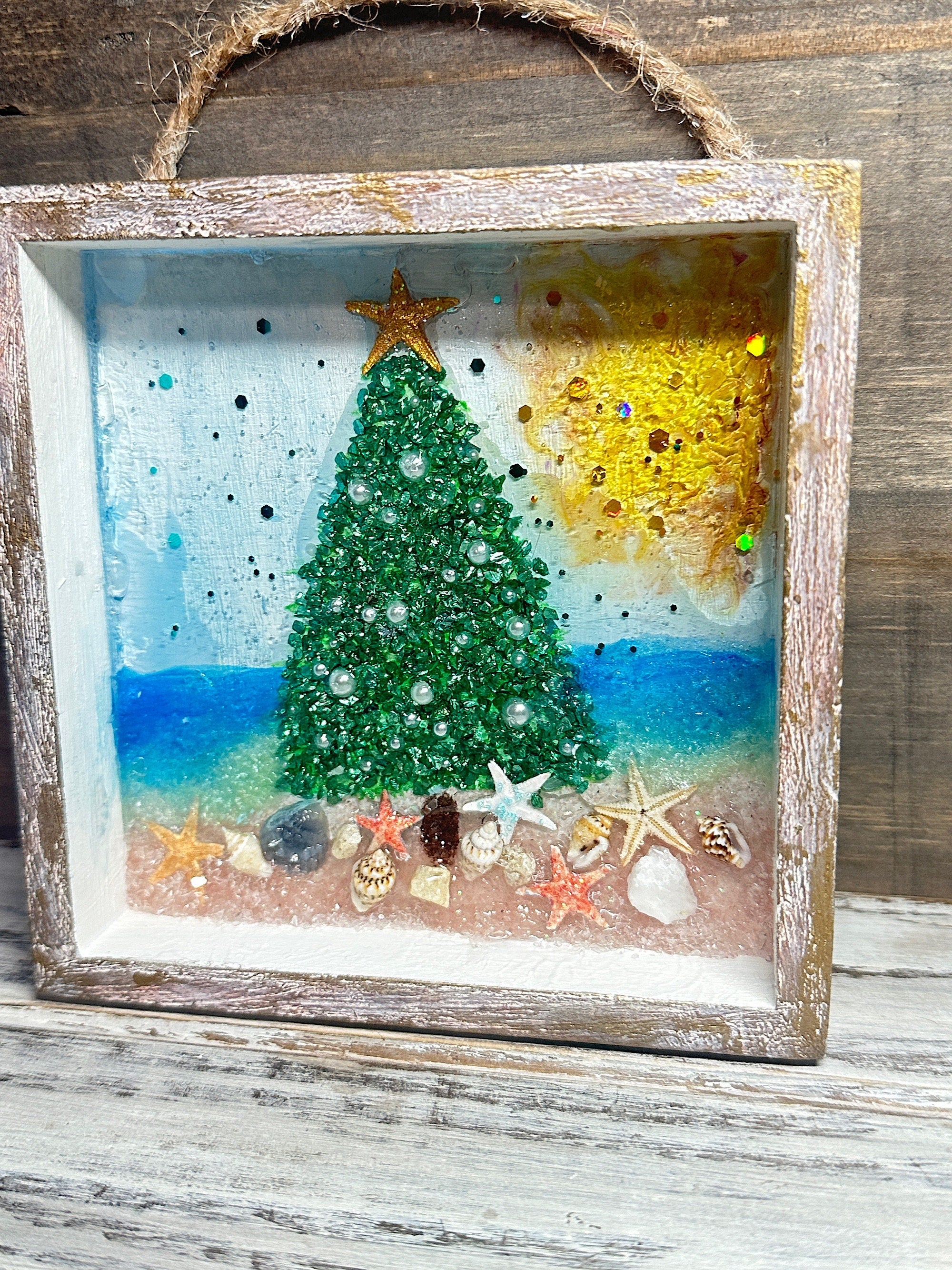 Coastal Crushed Glass Christmas Tree Wallhanging-5x5