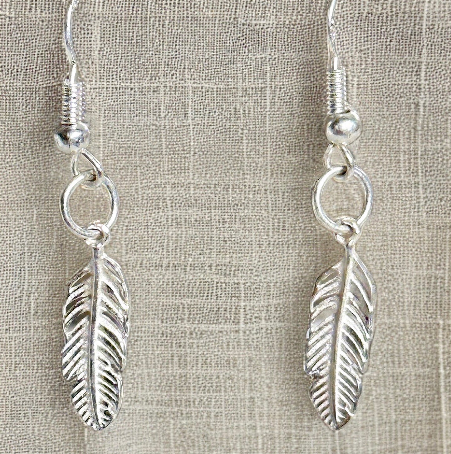 Sterling Silver .925 Minimalist Feather Earrings, Small Cute Casual Dangle Earrings, Unisex, Symbol of Freedom & Strength, Native American