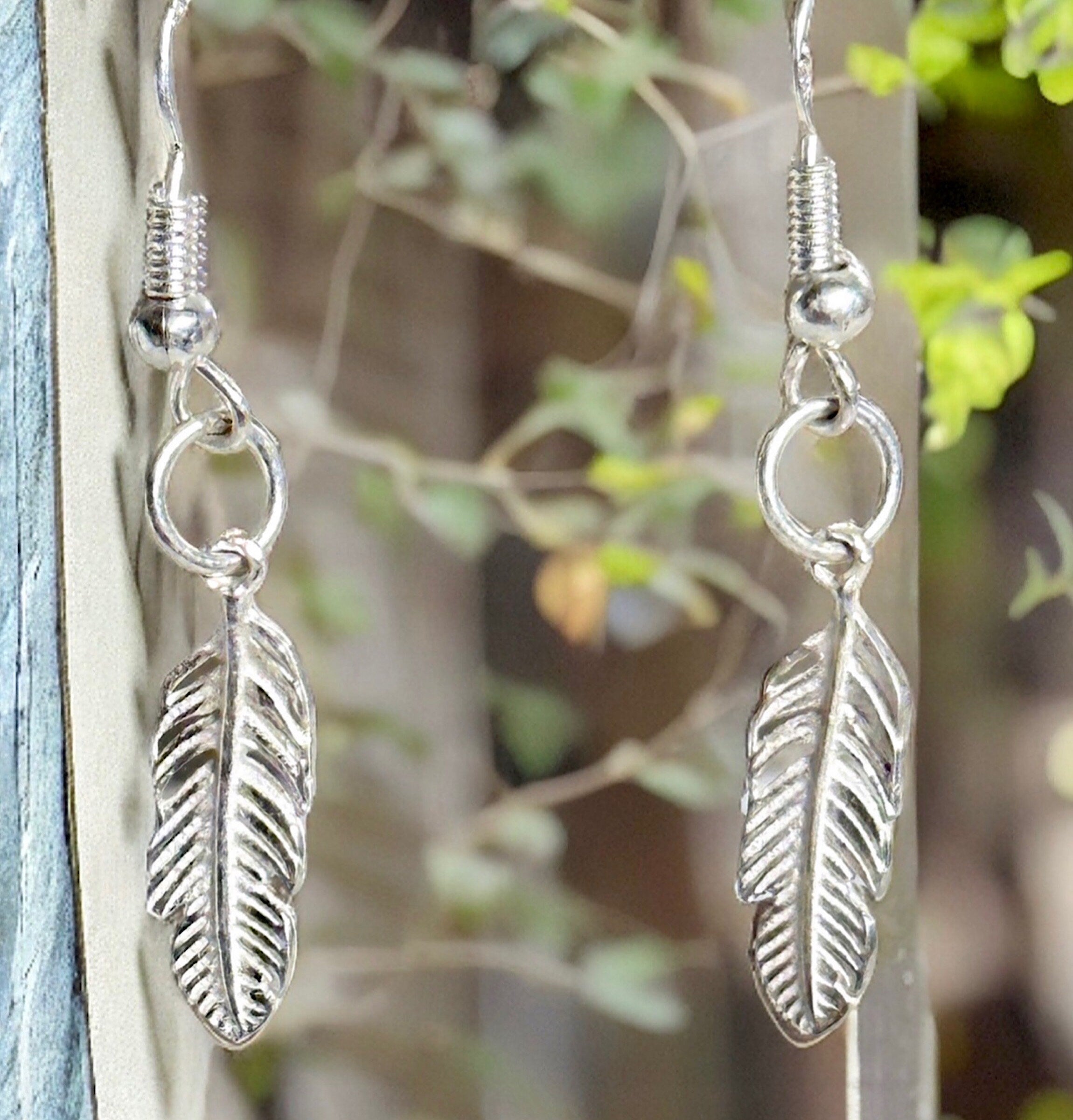 Sterling Silver .925 Minimalist Feather Earrings, Small Cute Casual Dangle Earrings, Unisex, Symbol of Freedom & Strength, Native American