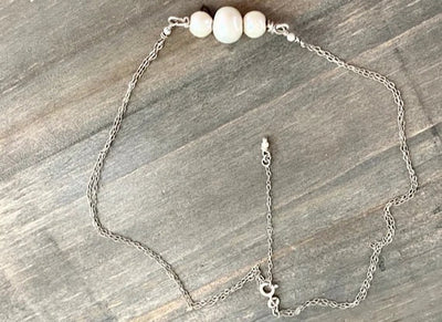 Trendy Genuine Pearls in Silver Bar Pendant Necklace